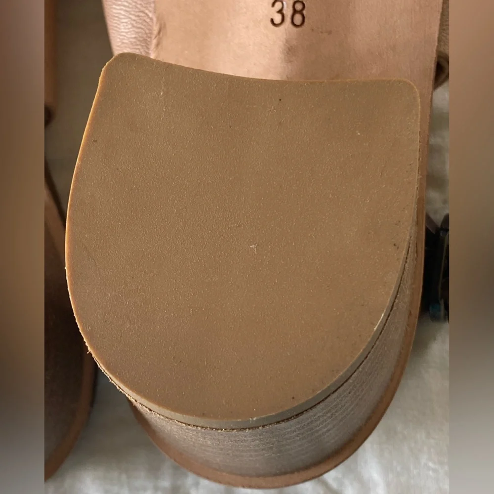Lili Mill Italian Leather Shoes - Picture 7 of 10